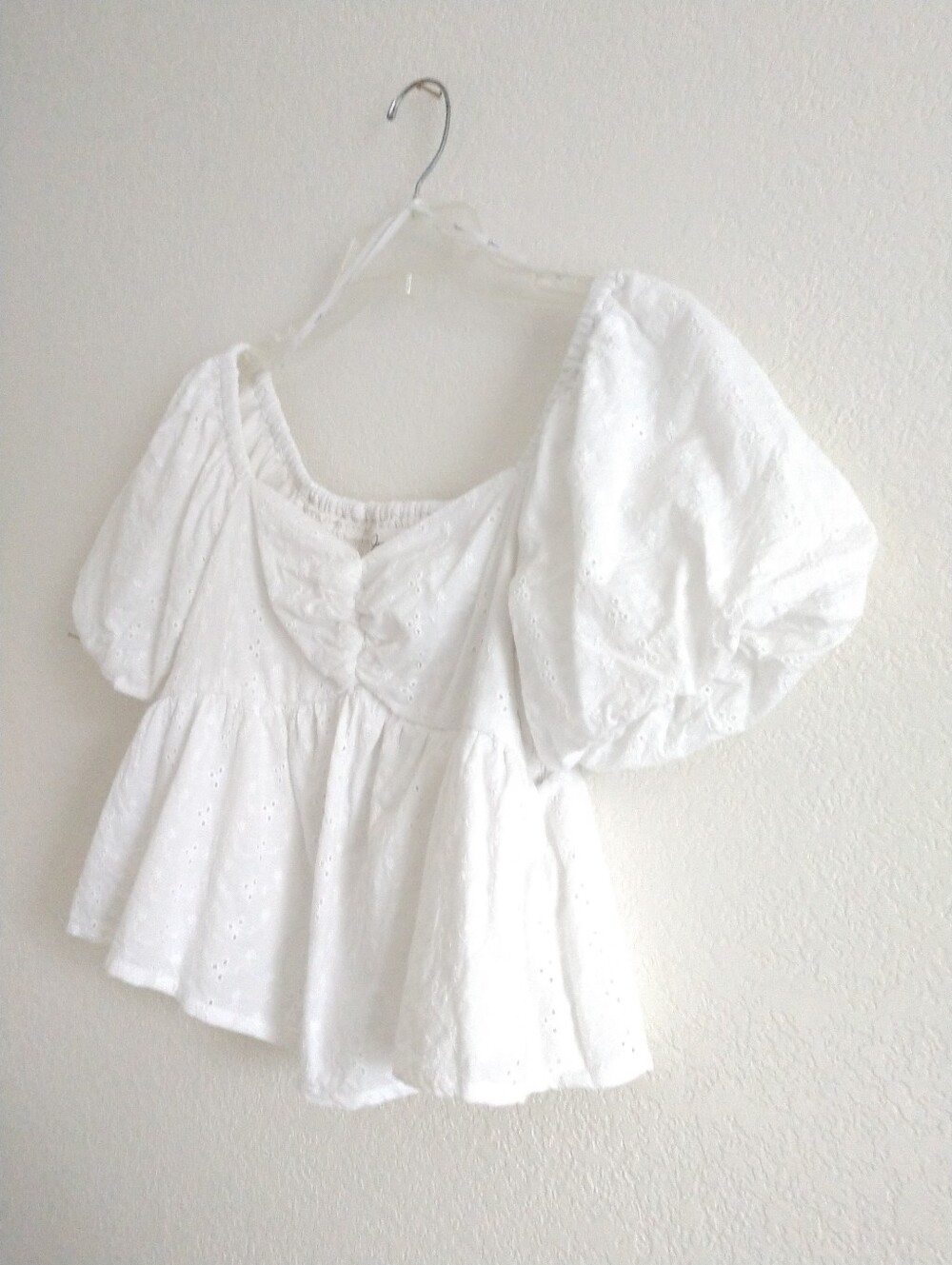 Adorable Japna White CROP Peasant Top Coquette White Eyelet Puff Sleeves Small - Picture 11 of 12